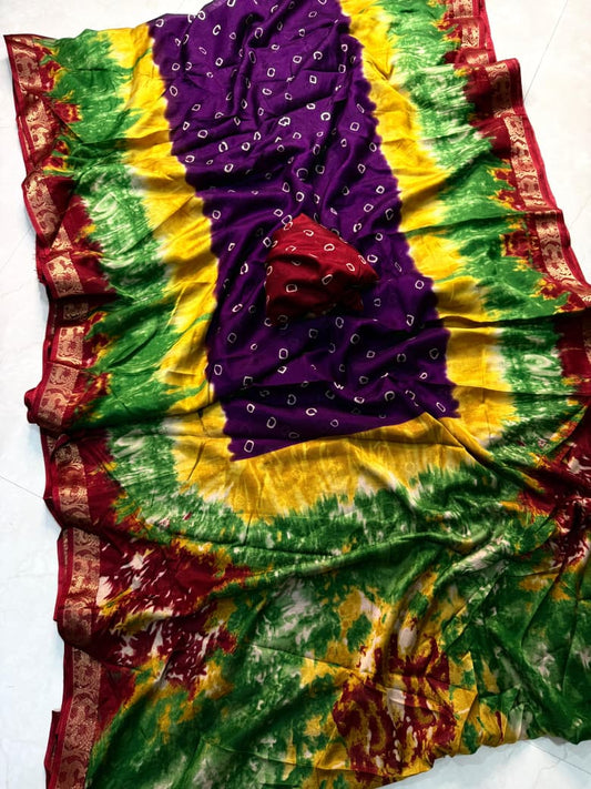 Designer Bandhej Print Saree in Soft Purple Color for Ethnic Charm